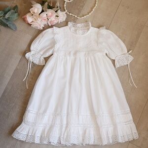 White 100% Cotton Heirloom Dress Vintage Boutique Crocheted Lace 6/9 Months NWOT